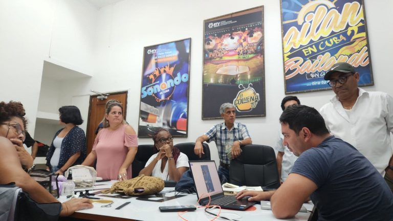 El régimen cubano destina 90 millones de pesos a serie sobre Fidel Castro mientras el sector audiovisual colapsa