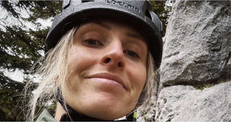 Influencer muere durante su luna de miel tras chocar con motocicleta de exolímpico italiano