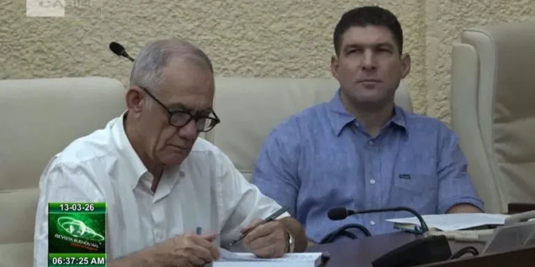 La dictadura cubana despliega a la dinastía Castro para gestionar relaciones con EE. UU. y enfrenta el rechazo de sus propios incondicionales