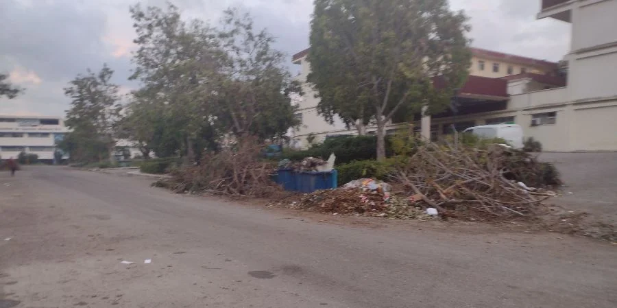 El huracán Melissa afectó a más de 800 escuelas (entre ellas, 84 con daño total en la cubierta y 17 derrumbes totales) (Foto de la Facultad No. 2 de Ciencias Médicas de Santiago de Cuba: Cortesía)