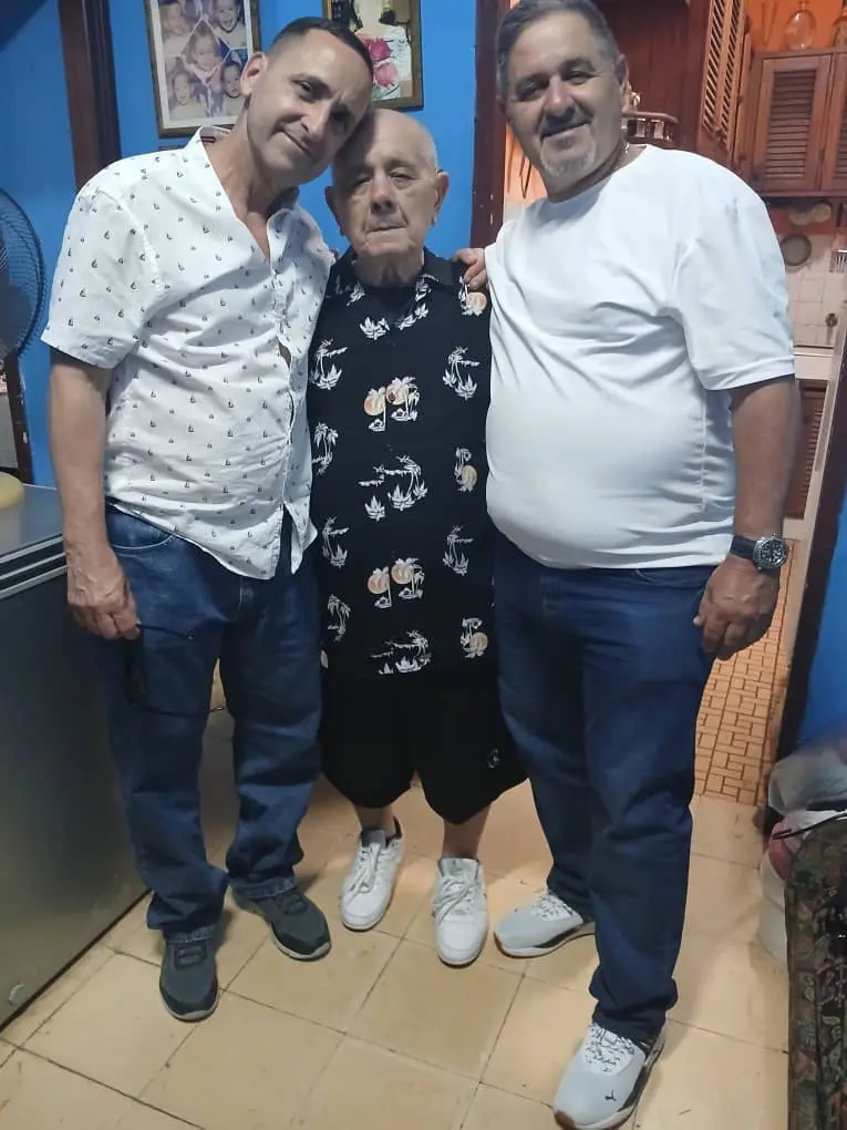 Borges junto a su padre y hermano