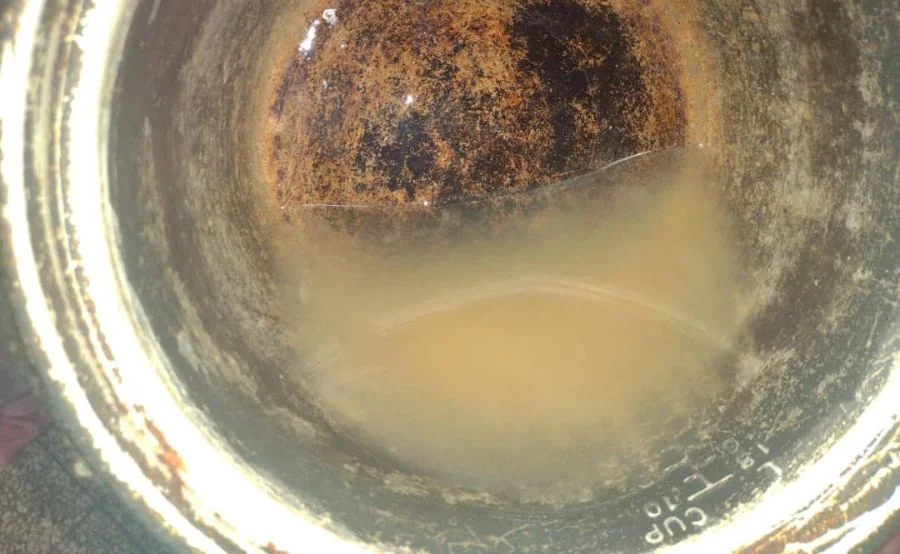 El agua que reciben los estudiantes (Foto: Cortesía)