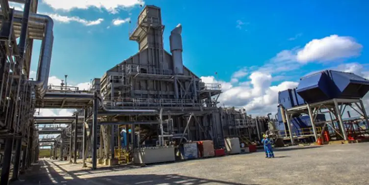 Colapso de la planta Energas Boca de Jaruco hunde a Cuba en una nueva y profunda crisis energética