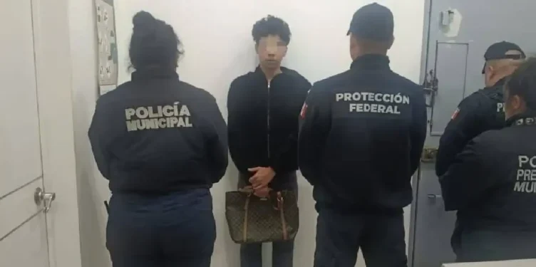Joven cubano enfrenta deportación tras ser detenido por robo en supermercado de México