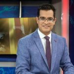 Conductor estatal Abdiel Bermúdez, negador del 11J, se instala en México junto a su esposa