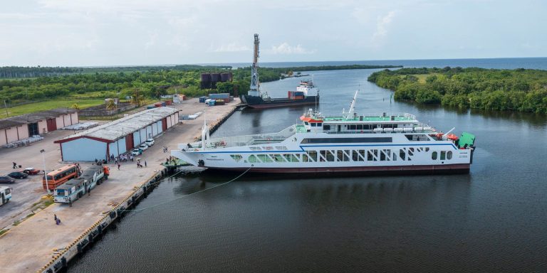 El ferry Perseverancia retoma la ruta a la Isla de la Juventud tras meses de paralización y retrasos técnicos