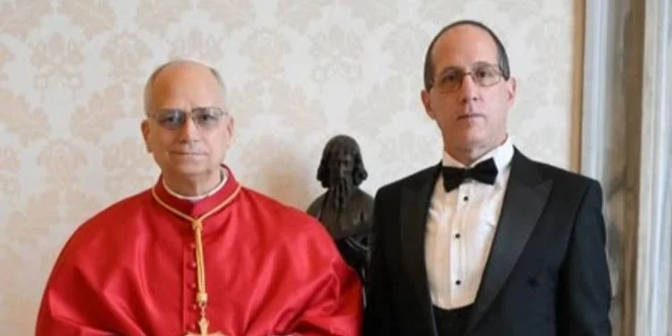 El Vaticano recibe al nuevo embajador del régimen cubano, un diplomático formado en la ortodoxia del aparato estatal