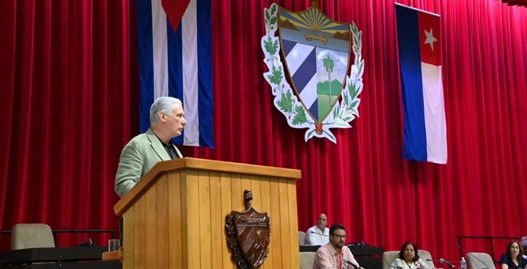 Díaz-Canel blinda el monopolio del poder en Cuba y descarta cualquier apertura política pese al colapso nacional
