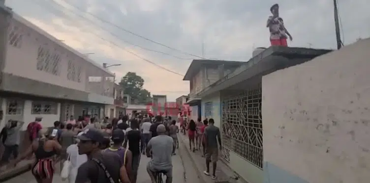 El aumento de protestas en Cuba aviva el debate sobre la desobediencia civil como vía hacia la transición democrática