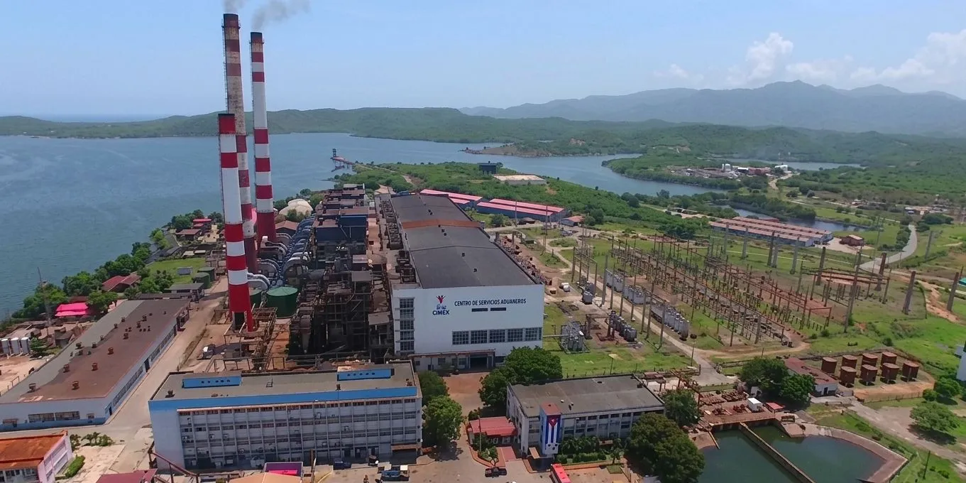 El régimen cubano presume de refinación de crudo nacional mientras la isla sufre un déficit energético del 64%