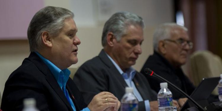 La Fiscalía cubana cierra la instrucción penal contra Alejandro Gil y abre la puerta a penas severas por espionaje y malversación
