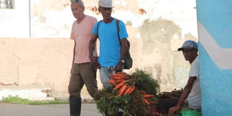 Inflación en Cuba repunta en marzo y profundiza el colapso del poder adquisitivo