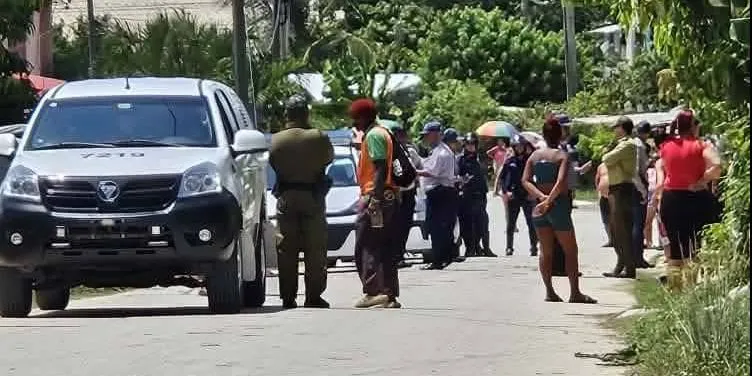 Dictadura militariza el municipio de Antilla tras protestas por apagones prolongados y detiene a seis vecinos