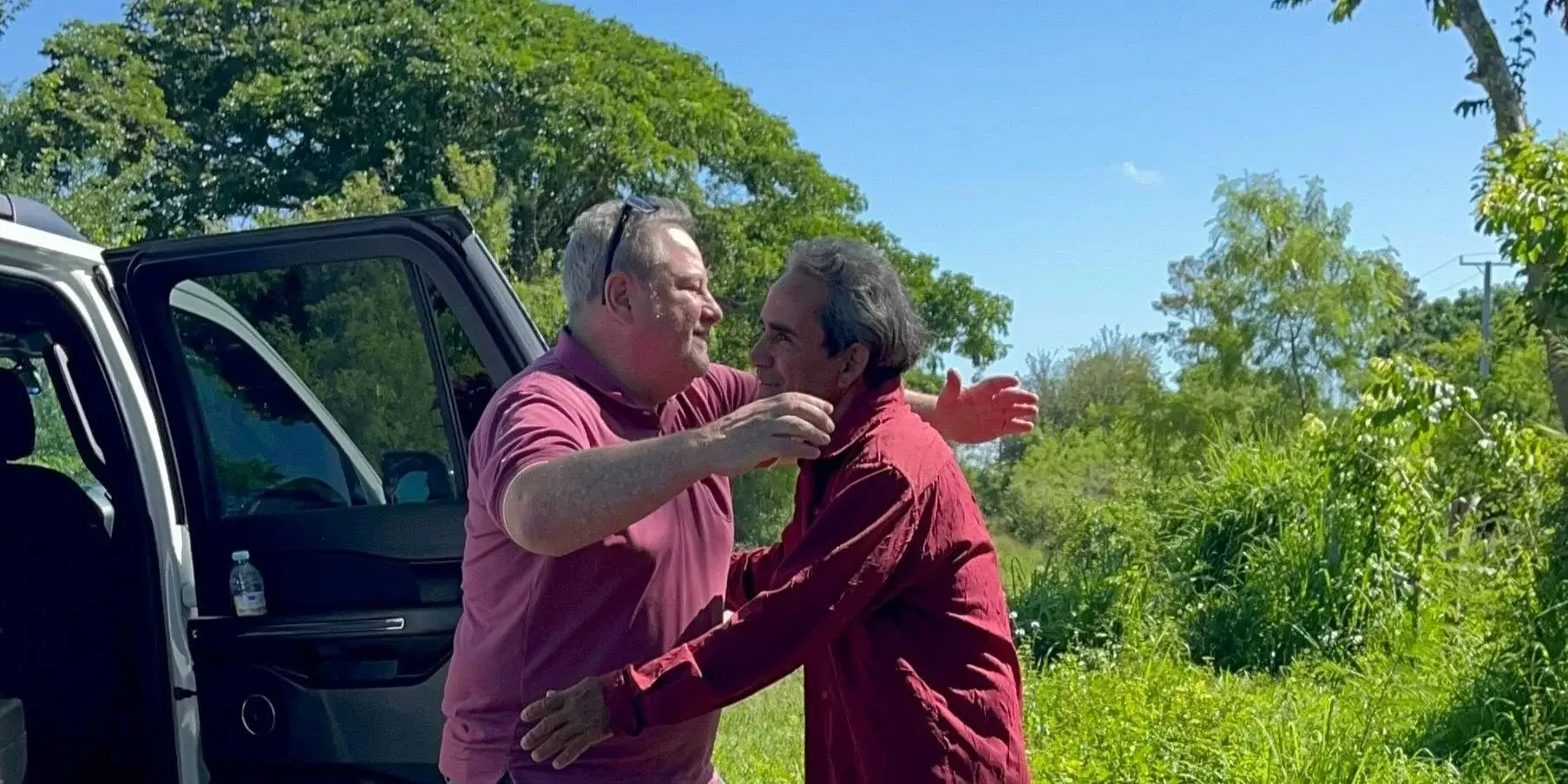 Organizaciones del exilio cubano en Miami reconocen a Mike Hammer como «Embajador del Exilio Cubano»