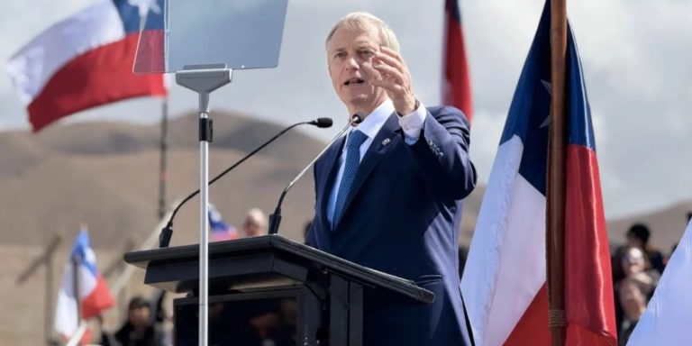 La derecha regresa a La Moneda: José Antonio Kast vence en Chile y envía un mensaje al autoritarismo regional