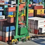 Miami-Dade revoca permiso comercial a empresa de envíos a Cuba por vínculos con entidad sancionada
