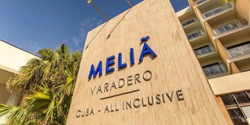 Salida de Meliá de Cuba deja un saldo de pérdidas multimillonarias y un legado de apartheid turístico