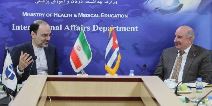 El régimen de La Habana tantea a Irán como proveedor de medicamentos para el incipiente sector privado cubano
