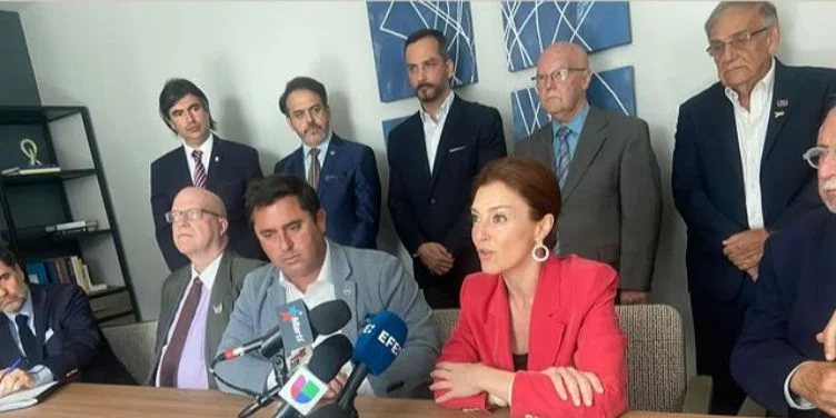 Coalición latinoamericana respalda las protestas estudiantiles en Cuba y debate la transición democrática en Miami
