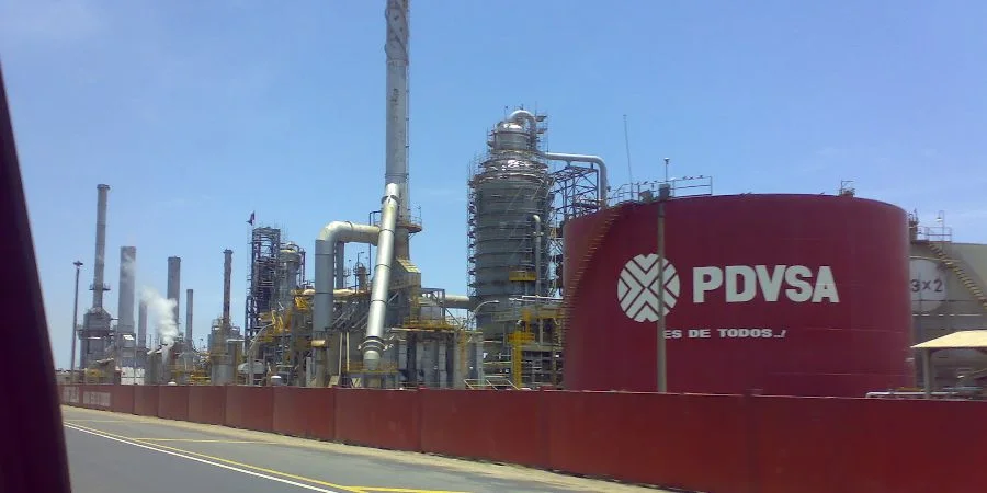 EE.UU. autoriza temporalmente la descarga de gas licuado en Venezuela: un respiro con implicaciones para la crisis energética de Cuba