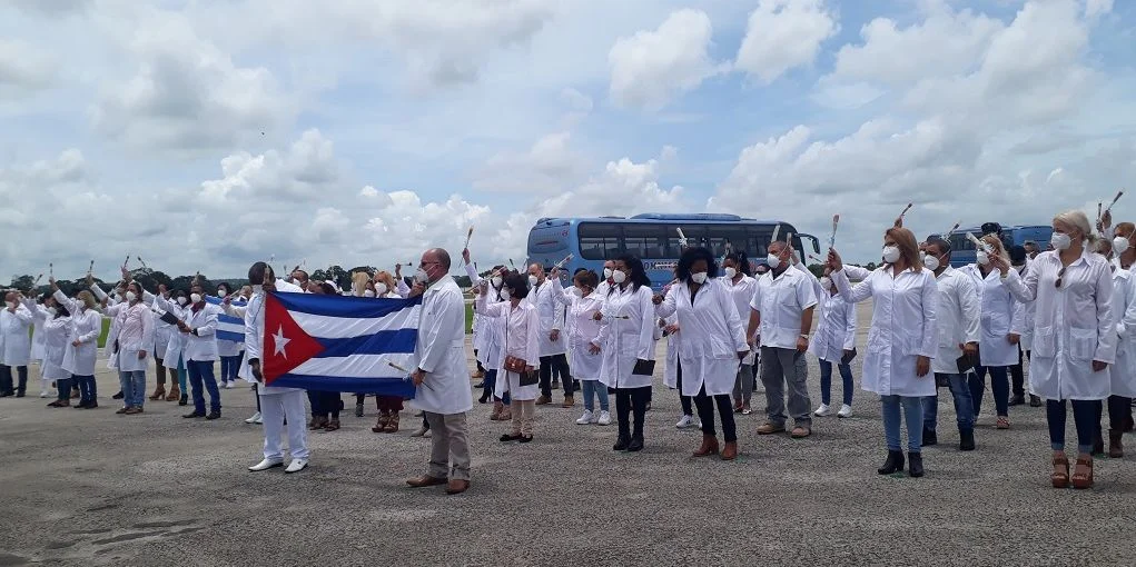 La CIDH exige a los países de América transparencia sobre la explotación laboral de los médicos cubanos