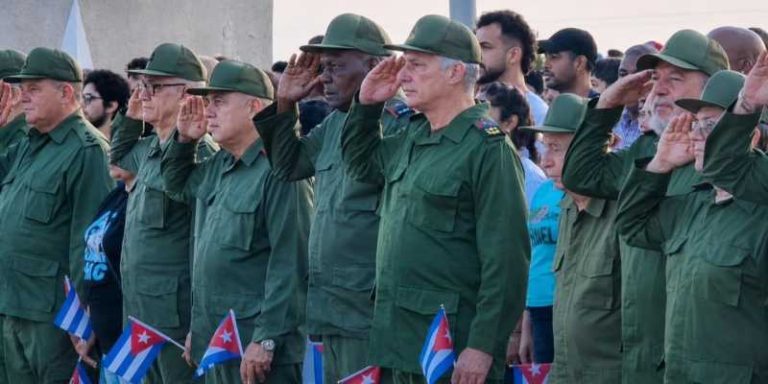 Inteligencia de EE. UU. advierte que la transición en Cuba se asemeja más a Irán que a Venezuela