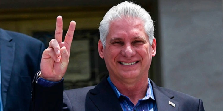 El régimen cubano busca mitigar el rechazo al «tarifazo» de ETECSA con promesas a «sectores vulnerables»