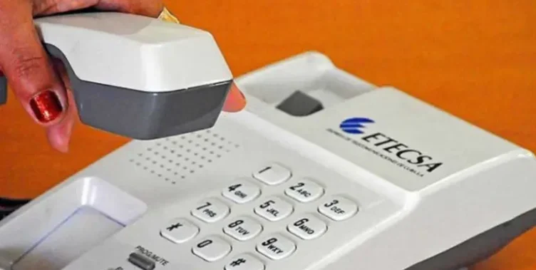 ETECSA admite más de 25.000 líneas telefónicas fijas averiadas en Cuba y profundiza el aislamiento social