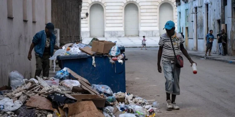 Cifras oficiales confirman el desplome estructural de la economía cubana durante 2024