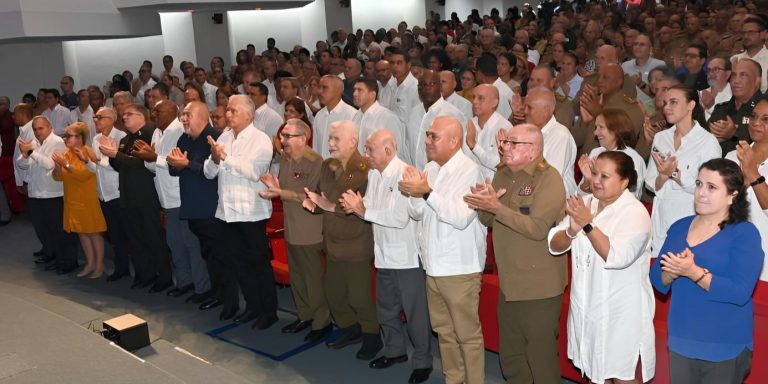 El régimen de La Habana aplaza el Congreso del Partido Comunista ante el colapso económico y la pérdida de capital humano