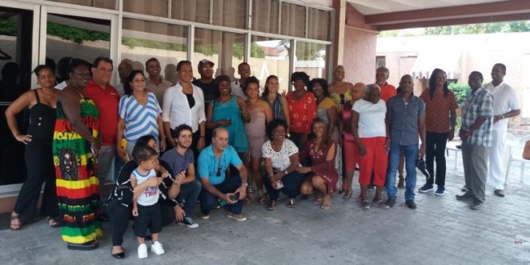 Jamaica otorga un récord de 601 permisos de residencia temporal a cubanos ante el colapso de la isla