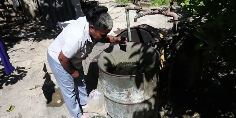 Colapso sanitario en Santiago de Cuba: muertes infantiles y silencio oficial ante el avance de arbovirosis
