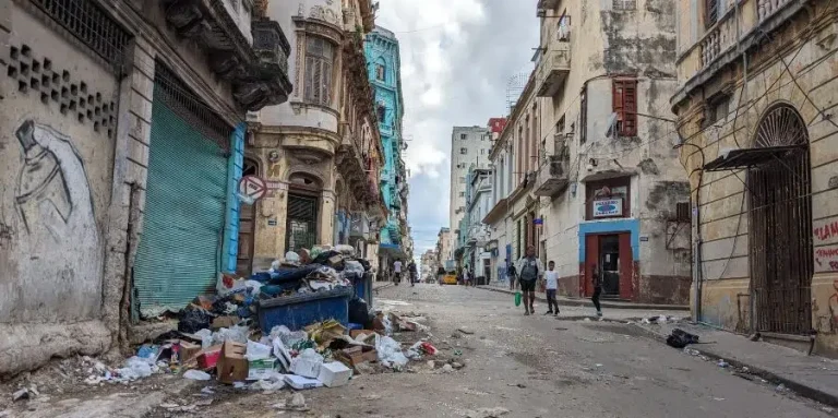 La Habana cumple 506 años entre derrumbes, insalubridad y abandono institucional