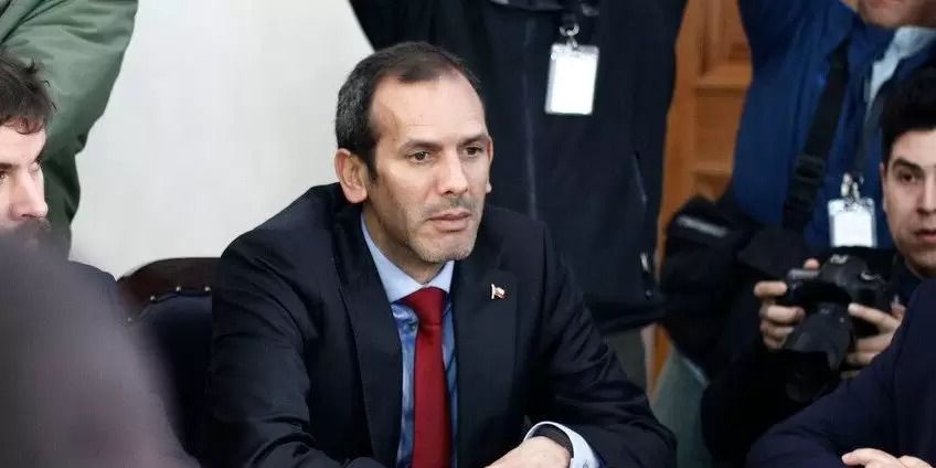 Juristas del exilio diseñan el marco legal para la transición democrática en la Cuba post-castrista