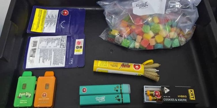 Aduana cubana incauta drogas ocultas en gominolas y cigarrillos electrónicos en Cayo Coco