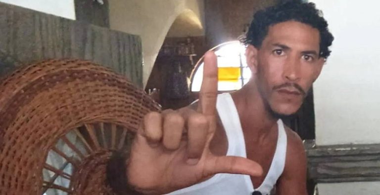 Dictadura cubana reprime al activista Ángel Cuza y lo traslada al Vivac en pleno operativo del 26 de Julio