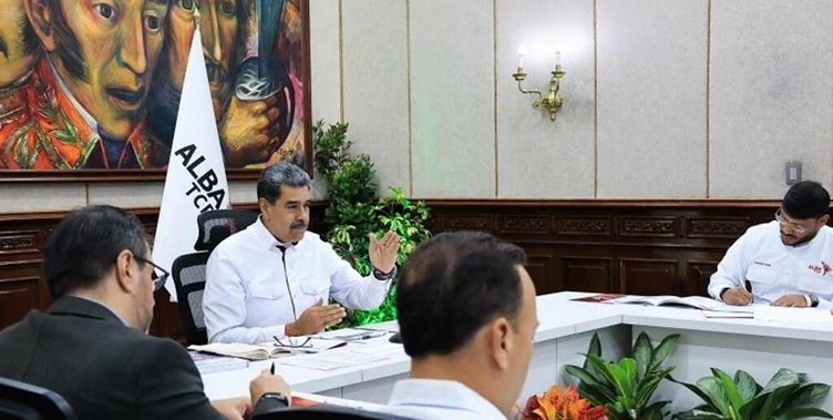 Maduro impulsa una «misión energética» del ALBA en un intento por paliar el colapso eléctrico en Cuba