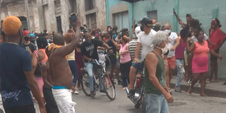 Cuatro años del 11J: La comunidad internacional exige la liberación de los presos mientras la dictadura cubana mantiene su maquinaria represiva