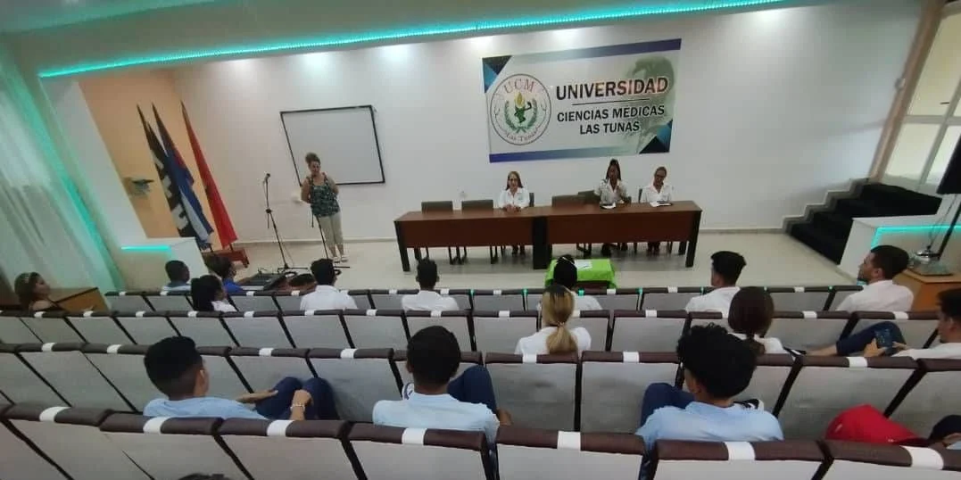 Estudiantes de Medicina en Las Tunas denuncian hostigamiento del DTI tras protestas contra el tarifazo de ETECSA