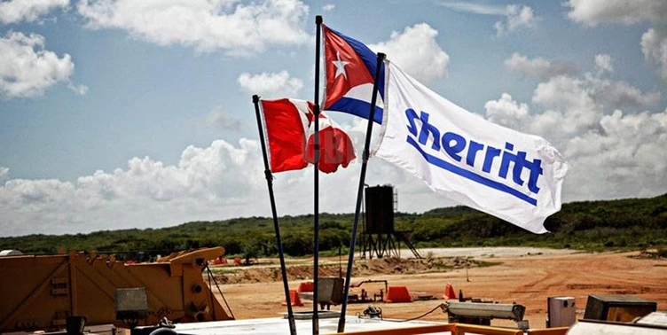 El régimen de La Habana ensaya la \»vietnamización\» económica sin ceder un milímetro en libertades políticas
