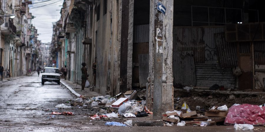 El verdadero huracán de La Habana: décadas de desidia oficial y control estatal sepultan la autenticidad de la ciudad