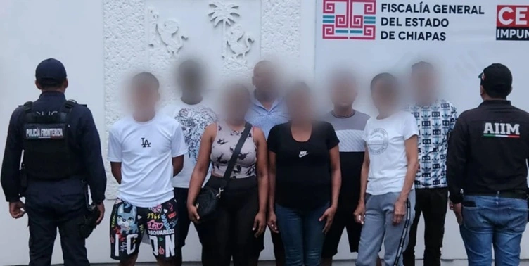 Autoridades mexicanas rescatan a ocho migrantes cubanos secuestrados y extorsionados en Chiapas