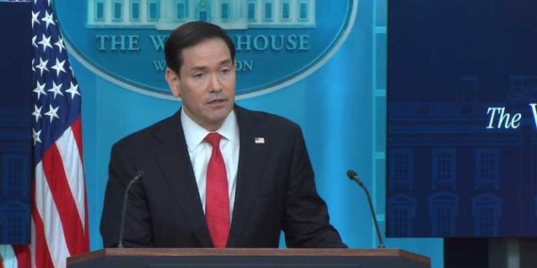 Estados Unidos formaliza oferta de 100 millones de dólares en ayuda humanitaria para Cuba y señala a La Habana por obstruirla
