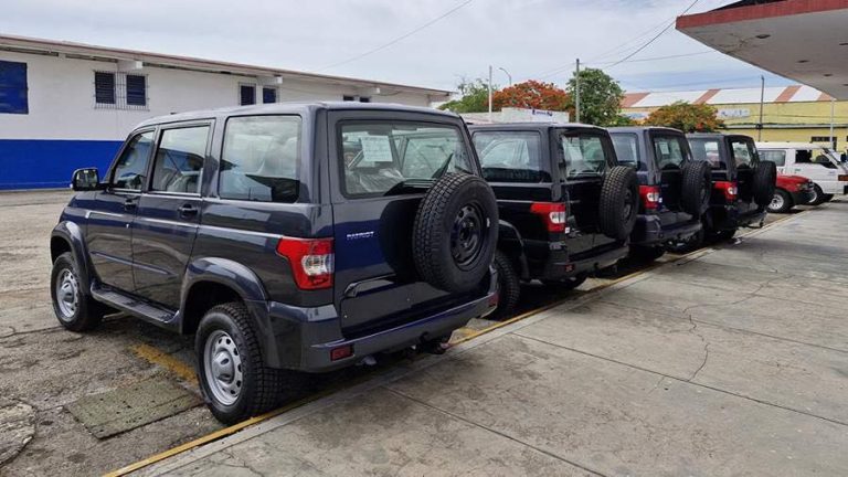 El régimen de La Habana recibe el primer lote de vehículos rusos UAZ ensamblados en la isla