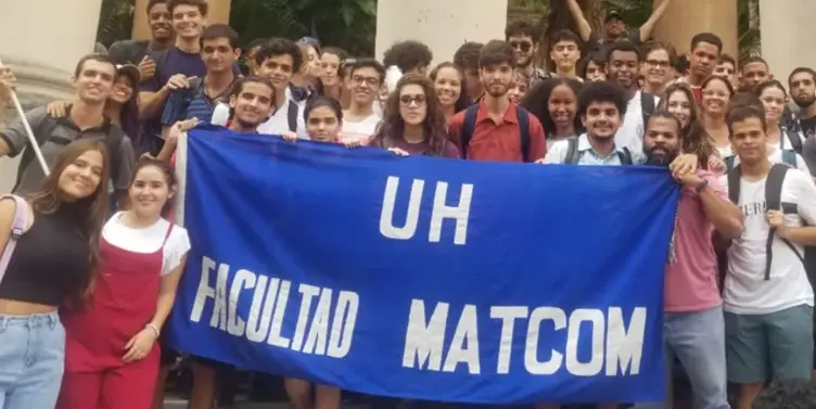 Estudiantes de la Universidad de La Habana levantan el paro académico bajo la sombra de la represión estatal