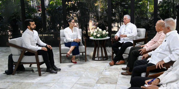 El partido gobernante en México firma acuerdo de cooperación con el Partido Comunista de Cuba