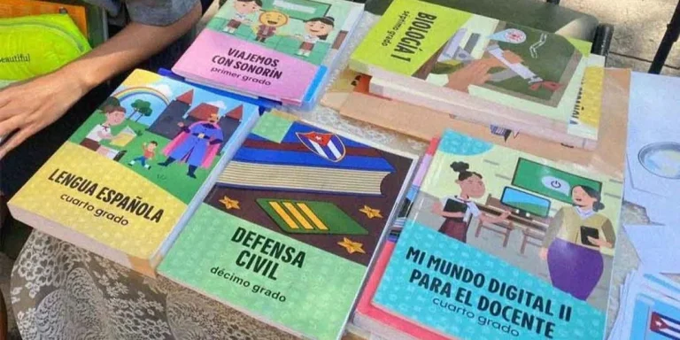 El gobierno de AMLO financió con recursos públicos la impresión de libros de adoctrinamiento para el régimen cubano