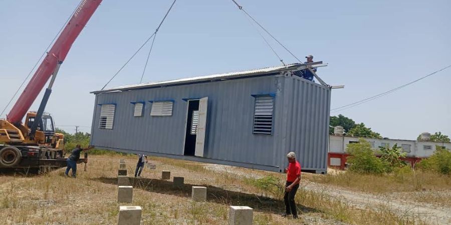 El régimen cubano reutiliza contenedores marítimos de China como viviendas para maquillar la crisis habitacional en Las Tunas