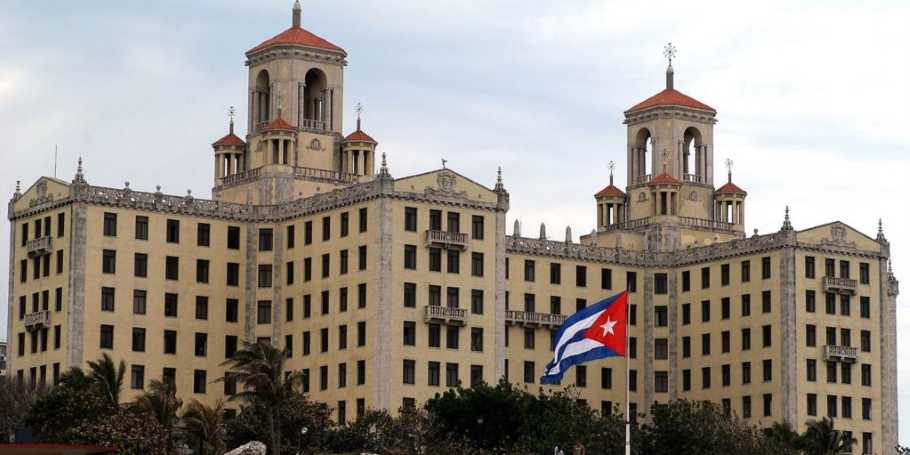 Ver la final del Mundial en el Hotel Nacional de Cuba cuesta el equivalente a seis salarios mínimos en medio de la crisis económica