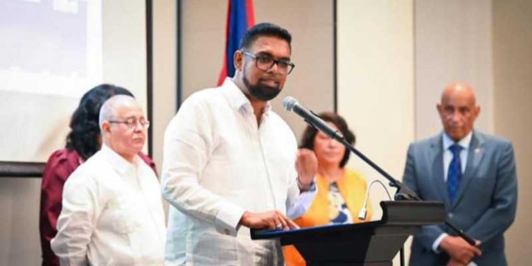 Guyana abandona su postura tradicional y exige una solución basada en el Estado de derecho y la libertad económica para Cuba